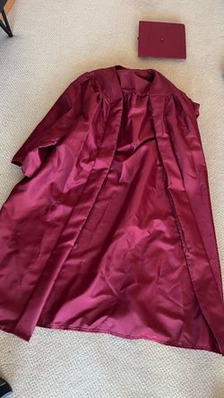 La Serna Cap and Gown