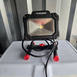 1500 Lumen LED Work Light. "CHECK OUT MY PAGE FOR MORE DEALS "
