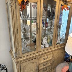 Dining Room Table With China Hutch 