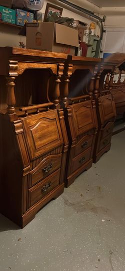 Bedroom Set And Headset