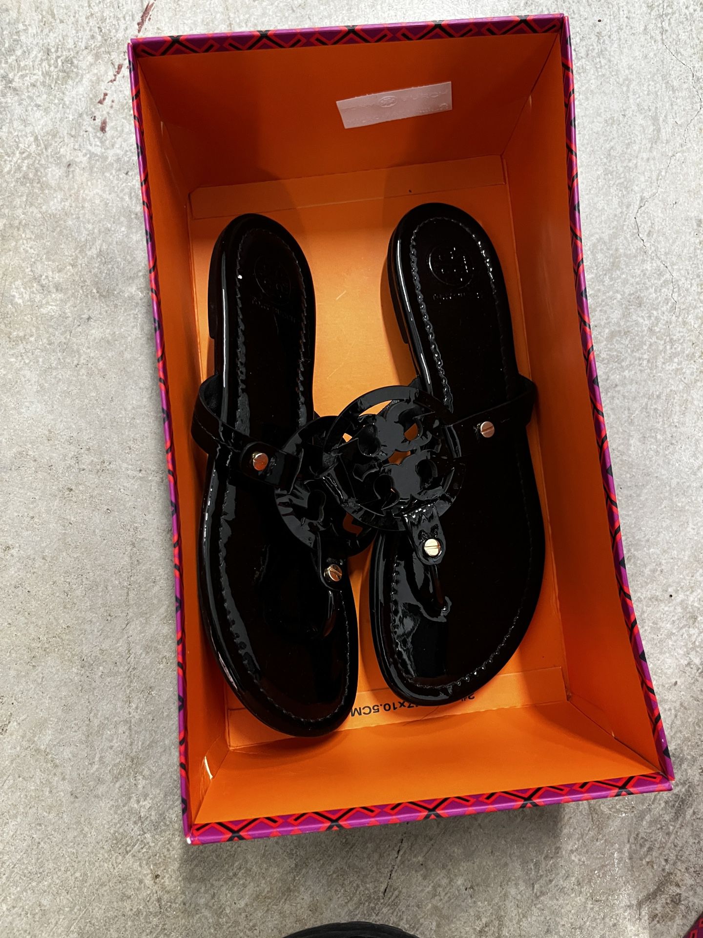 Tory Burch Sandals for Sale in Baltimore, MD - OfferUp