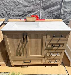 Bathroom vanity
