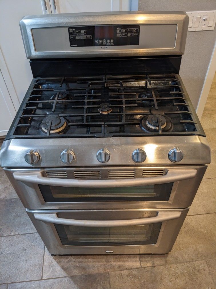 Gas Range (Oven And Stove) for Sale in Ladera Ranch, CA OfferUp