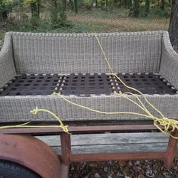 New Wicker Patio furniture Sofa & Coffee table 