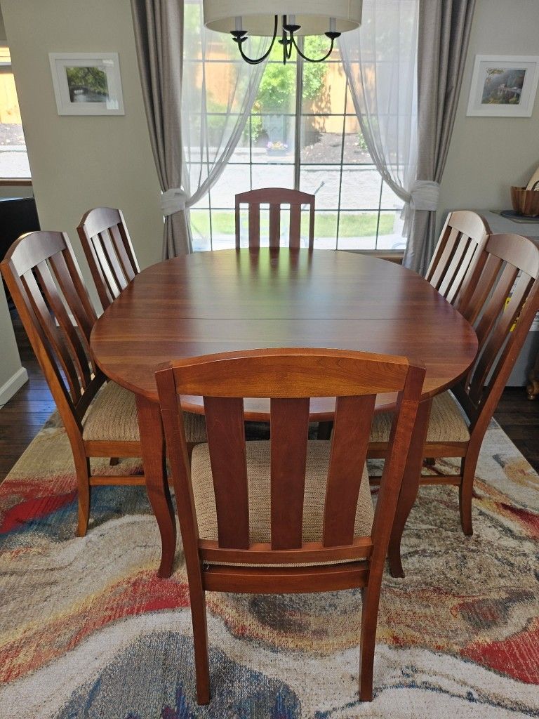 Dinning Table  and Chairs