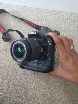 Pentax K20D DSLR Camera + extras!