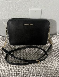 Mk crossbody