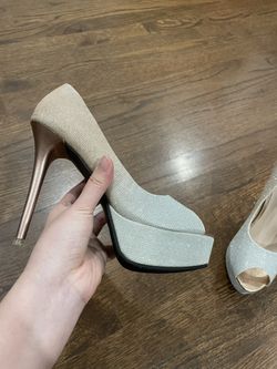 Woman’s High Heel Open Box