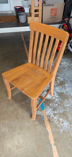 4 solid wood chairs made in Italy