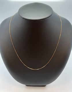 10K Gold Rose Box Chain. New 