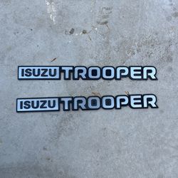 1988 Isuzu Trooper Emblems