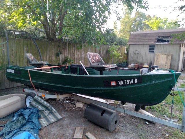 14'john Boat And Trailer 