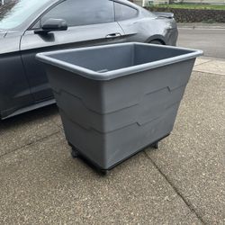 Commercial 16 Bushel Rolling Utility Cart / Laundry Cart