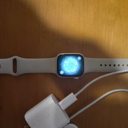 Apple Watch Series 7, 41mm