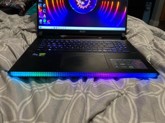 Msi Raider ge78hx, 4090, 64 gb ram