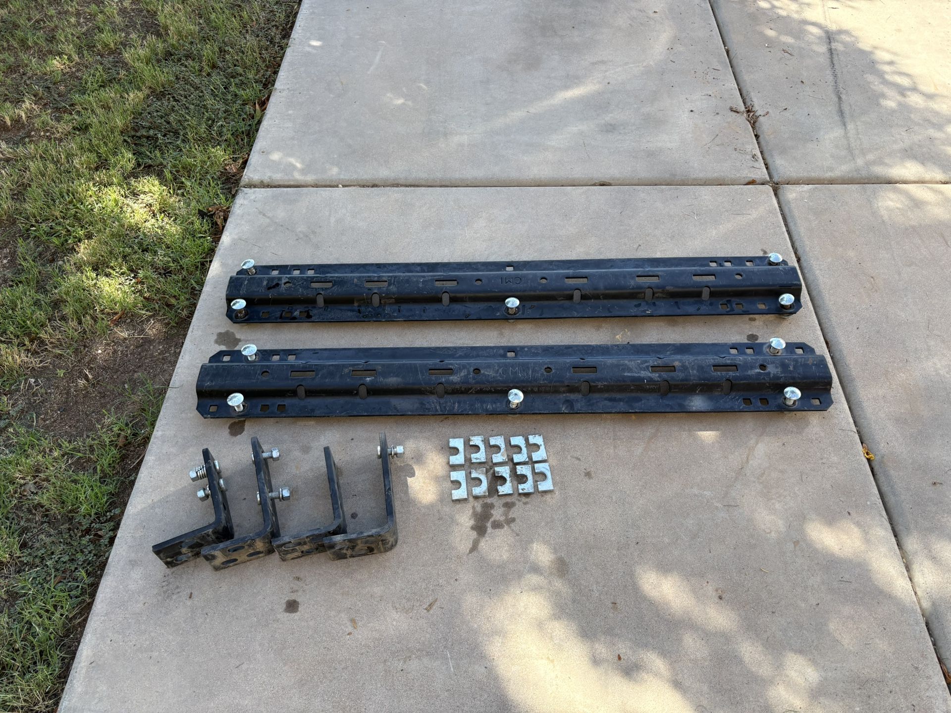 Fifth Wheel Hitch