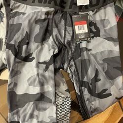 NIKE PRO HYPERCOOL SERIES Men’s Workout Pants/Leggings Size large $30