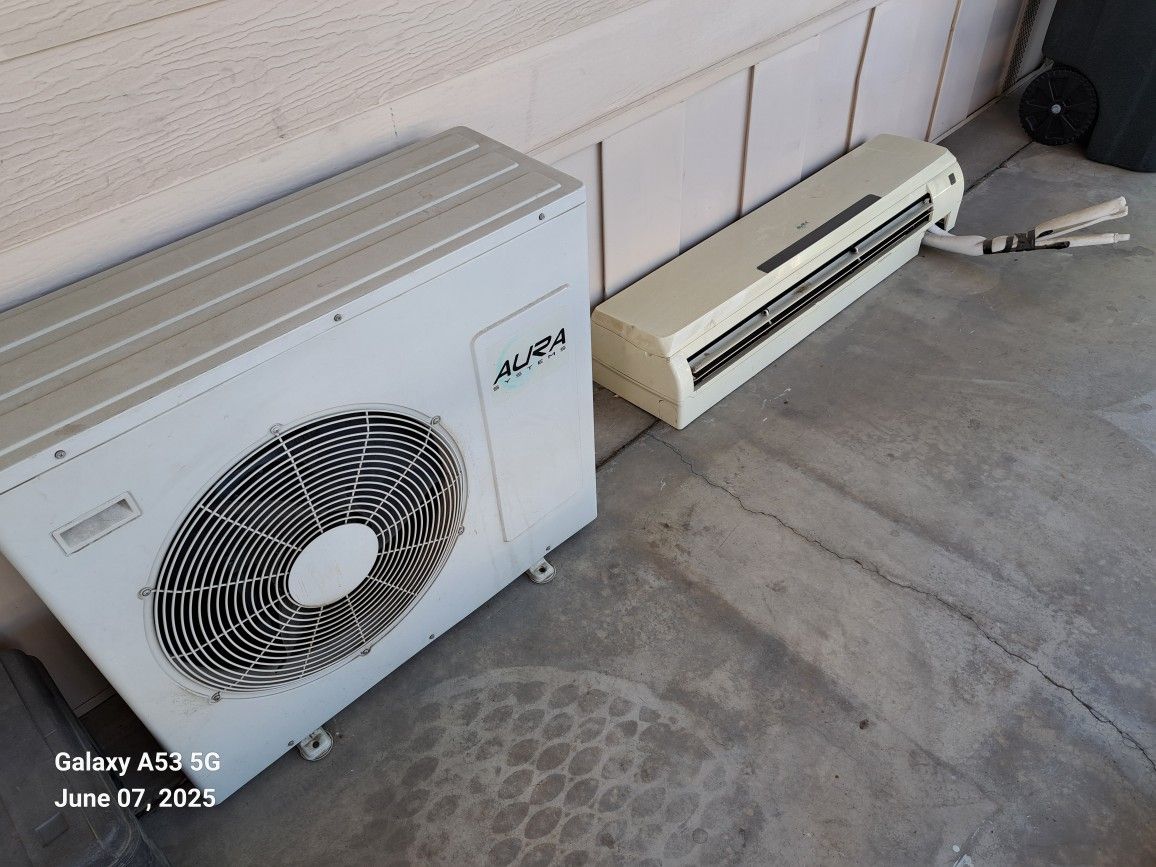 Split system air conditioner
