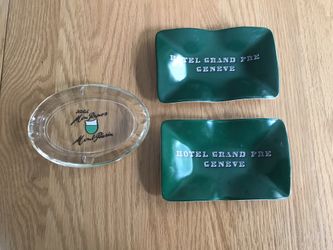 3 vintage Swiss souvenir ashtrays