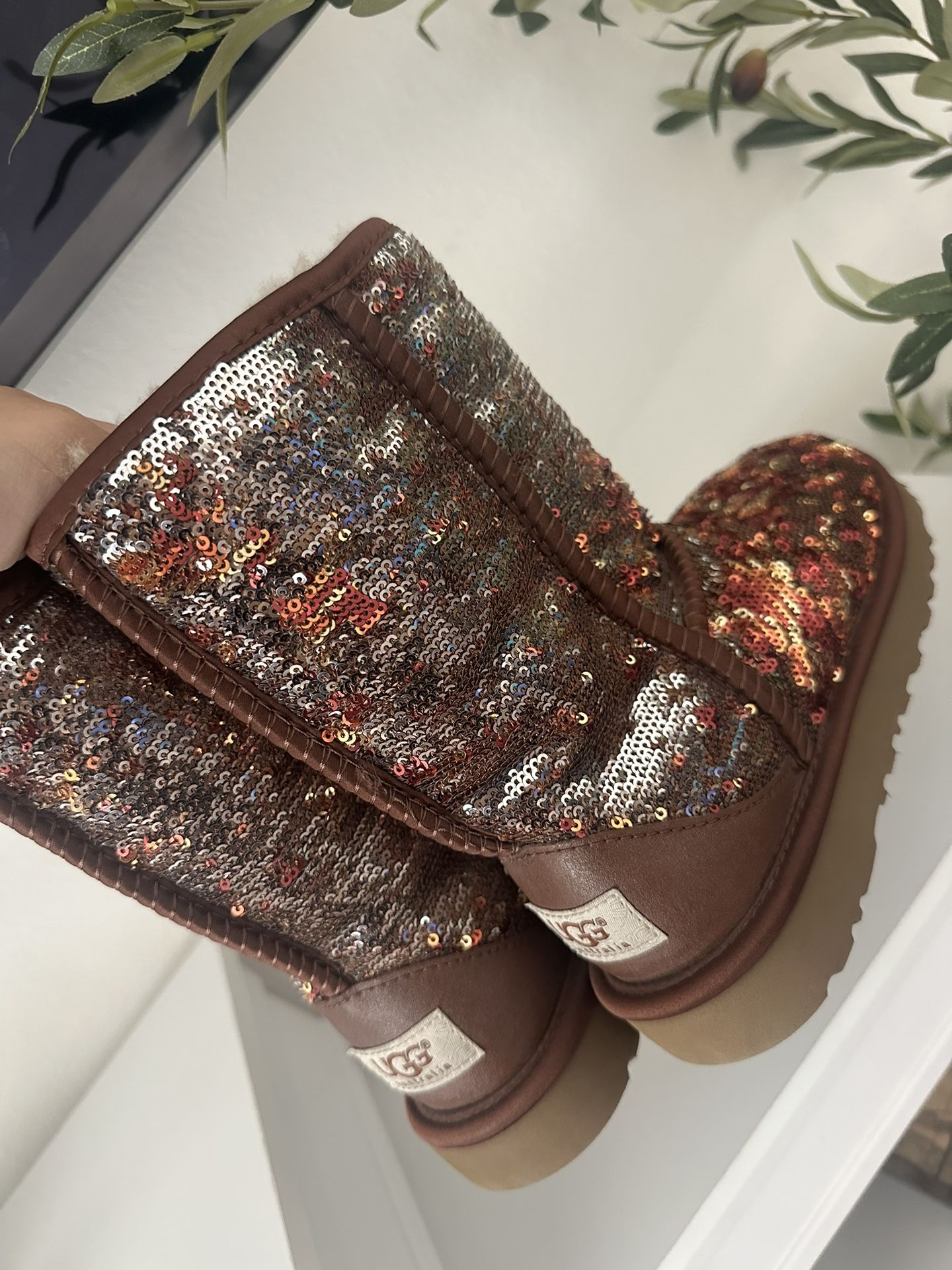 UGG Classic Short Sequin Brown Boots Size 5