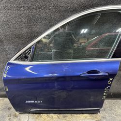 16-22 BMW X1 OEM Left Front Door Assembly 