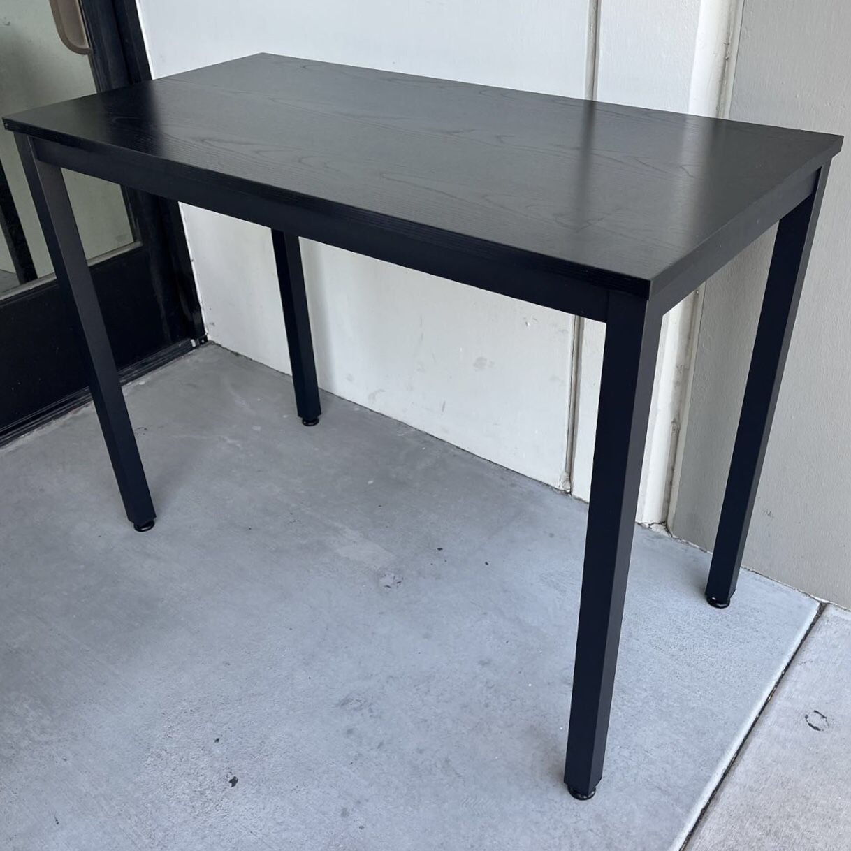 New In Box 40x20x30 Inch Tall All Black Color Office Computer Desk Table Steel Legs Furniture