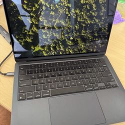 MacBook air - M2 Chip