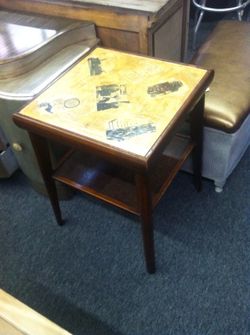 Accent , end table, side table 1950