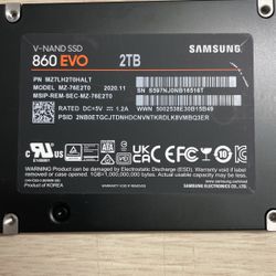 Samsung SSD 870 EVO 2TB.