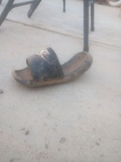 Nike slide