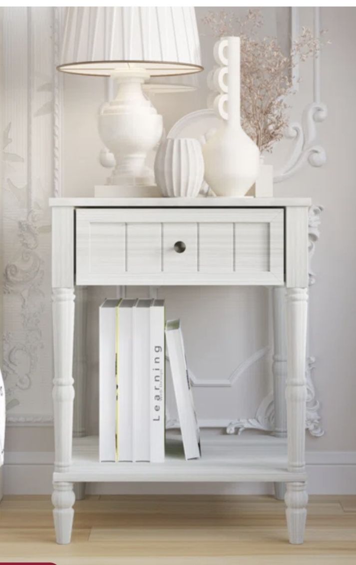 Beautiful Set Of Brand New Light Grey Dressers