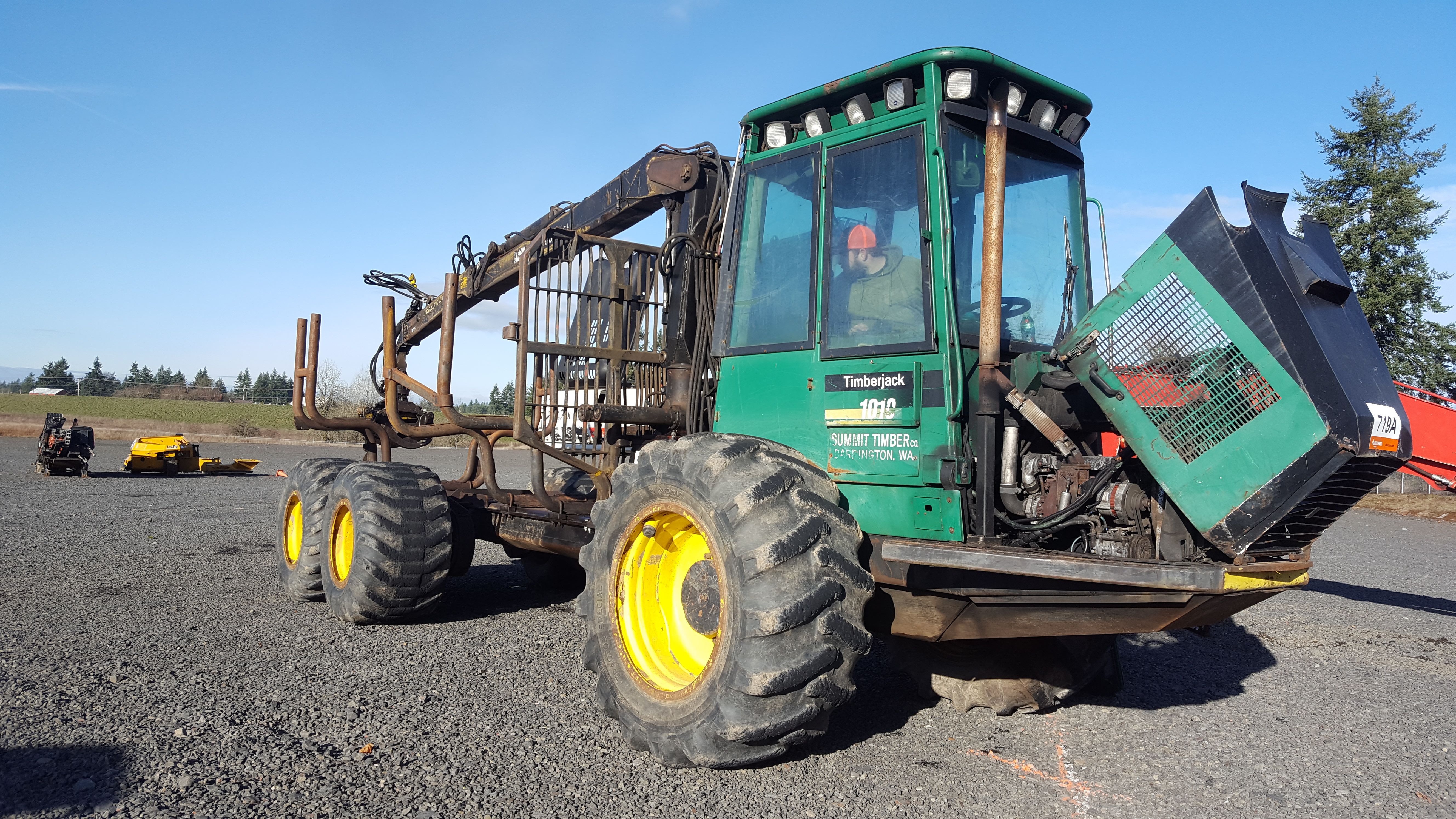 1999 Timberjack 1010 6x6 Forwarder
