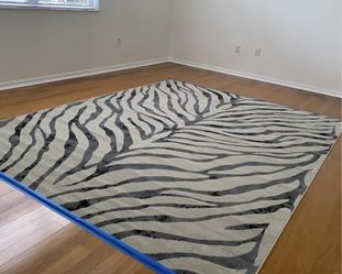 Animal Print Rug 7’10 X 10’3