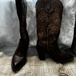Boots / Botas 