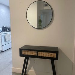 Consol Table And Boho Decor With Mirror