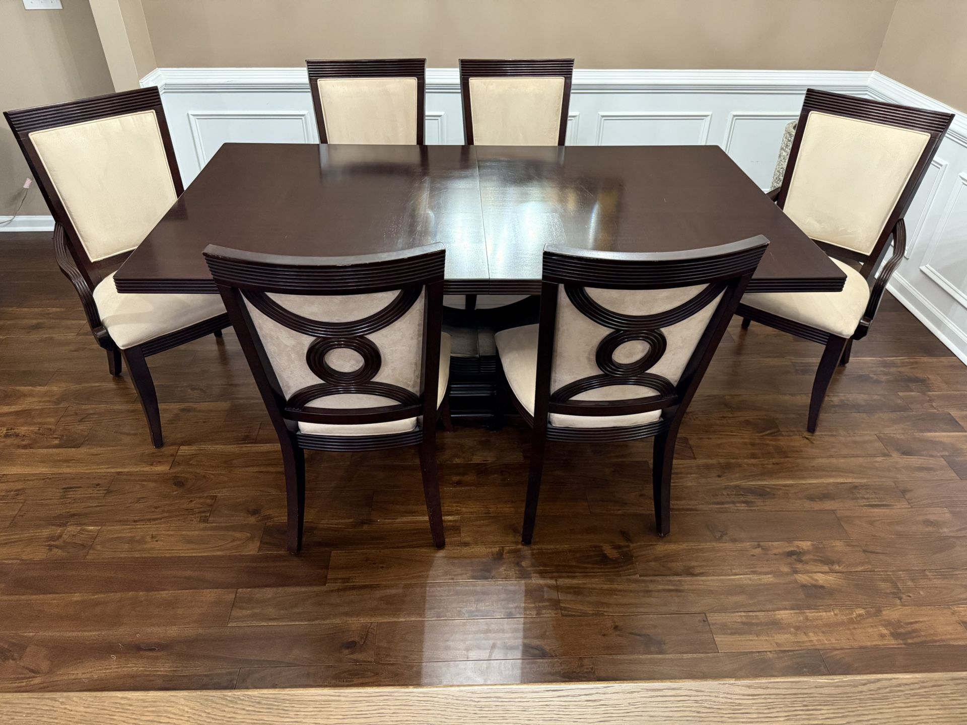 Dining Table (including 6 Chairs)