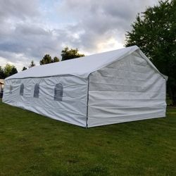 Custom Pole Tents 