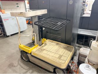 Warehouse liquidation sale