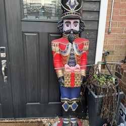 6 ft acrylic Outdoor/indoor Soldiers  W/ LED Lights - Sam’s club  