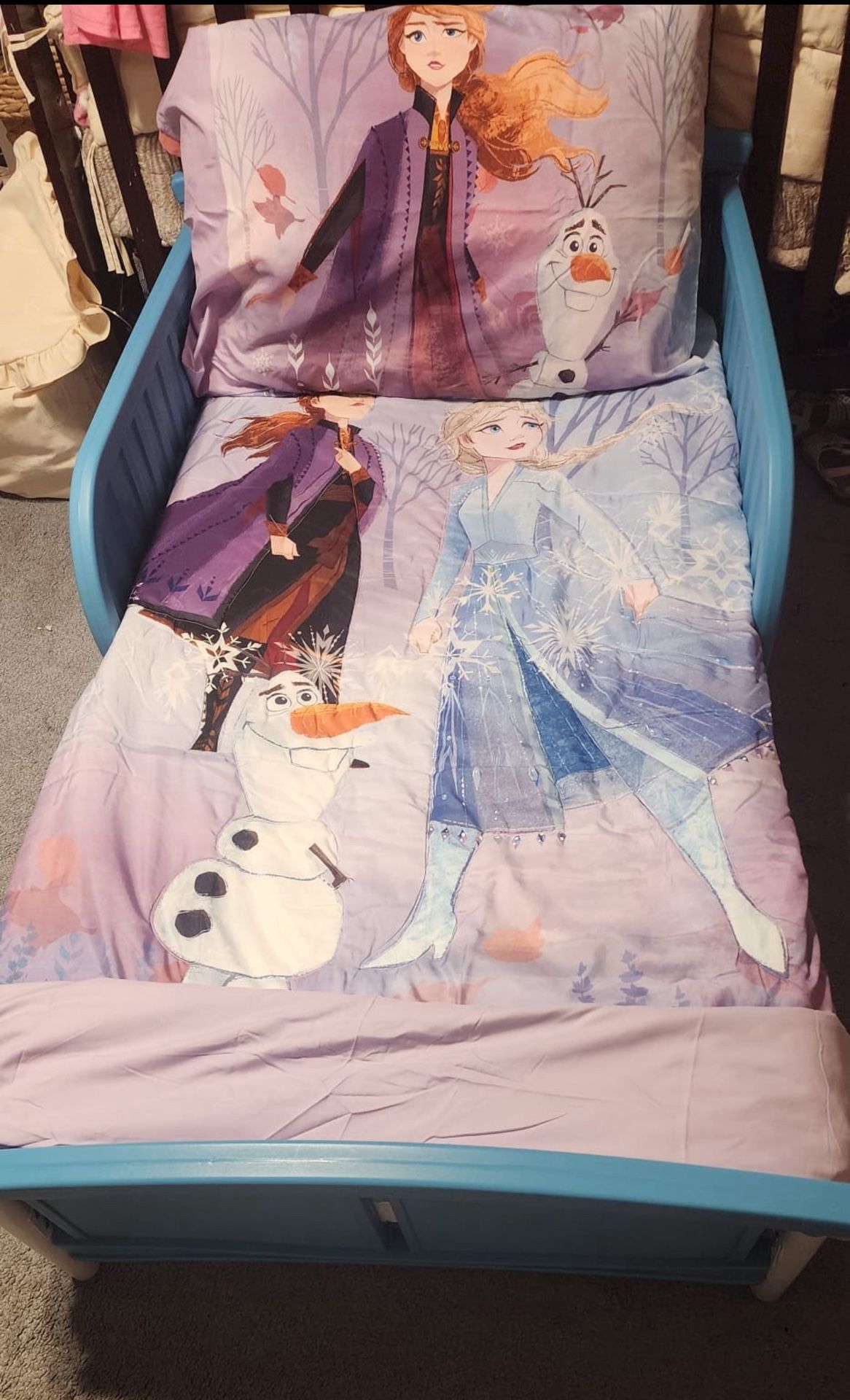 Toddler Bed Incluid Matress