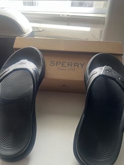 Sperry Black Flip Flop Sandals