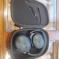 Bose QuietComfort Bluetooth Headphones