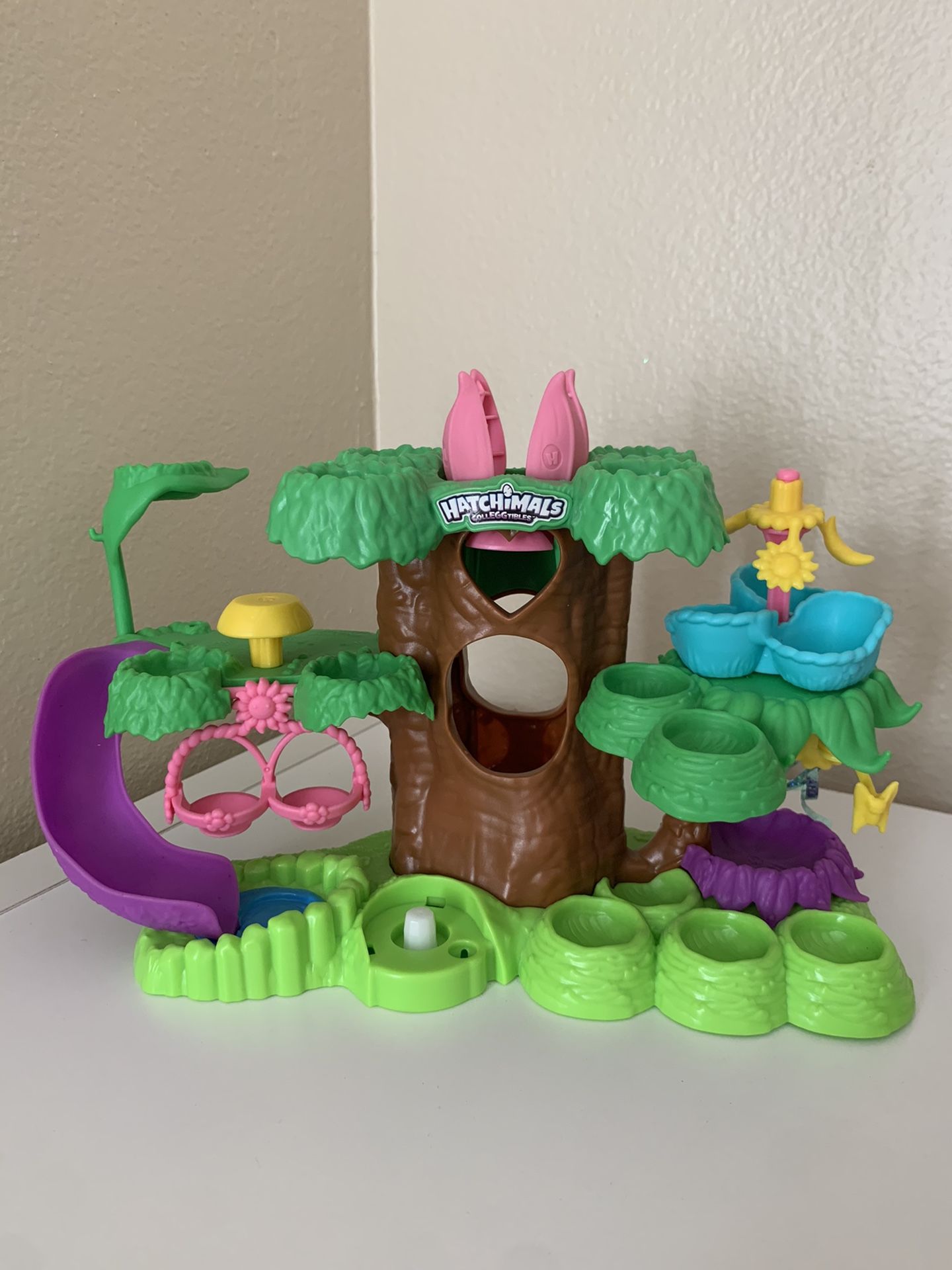 Hatchimals play set