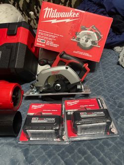 SELL OR TRADE Milwaukee tools