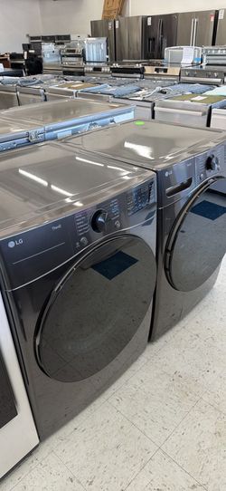 LG ThinQ Washer & Dryer Set, LG True Steam 7.4-cu ft Stackable Vented Electric Dryer with Steam Cycle, LG TurboWash 360 High Efficiency Stackable Medi