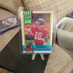 Joe Montana 1989 Topps  Record Breaker  Football Card 