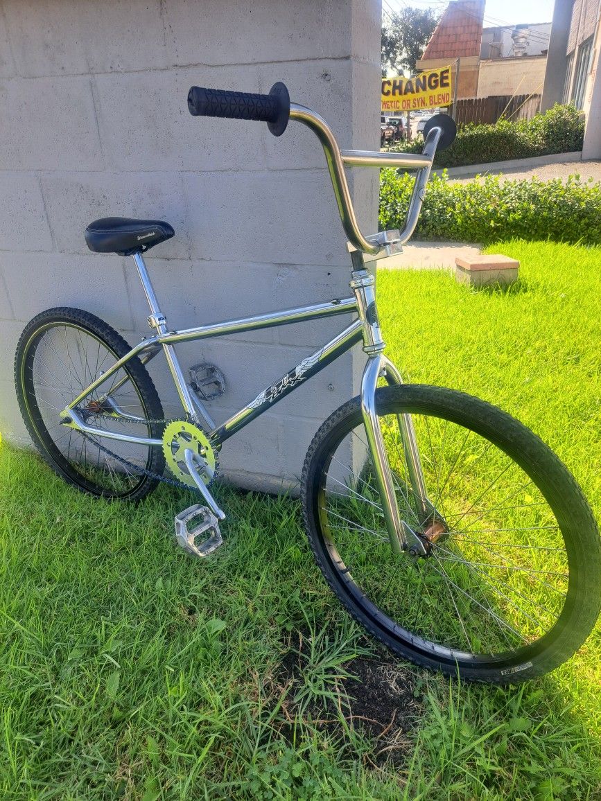 GT Bmx Pro Series 24 Inch Cruiser