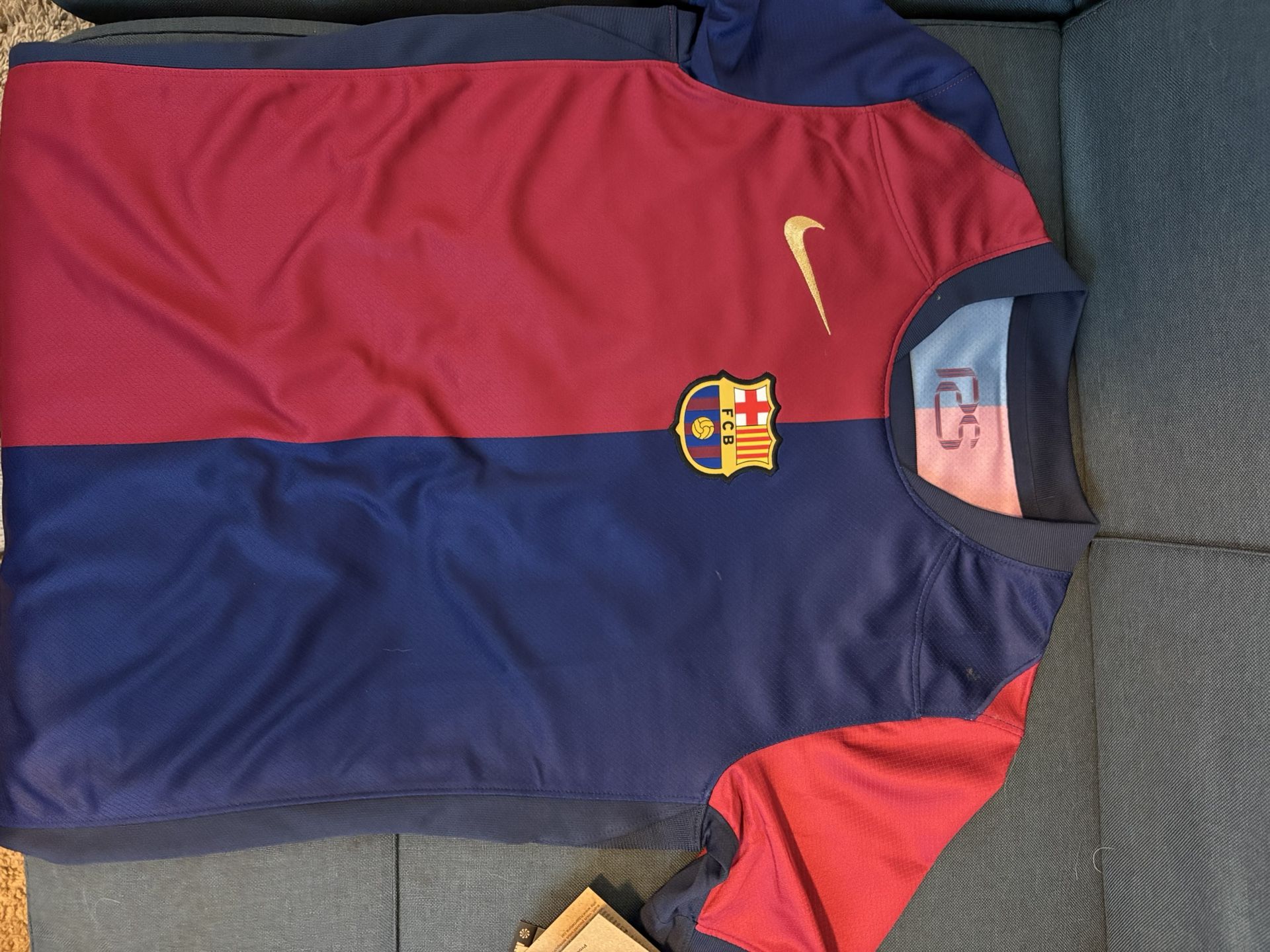 Youth 2024-2025 Barcelona home Jersey- Lamine Yamal - NEVER WORN