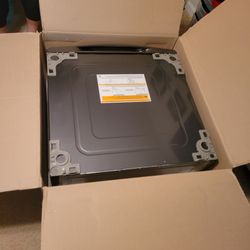 🛠️ I'm selling NEW pedestals for LG washers and dryers!
📦 Brand new, in their original boxes

✔️ Compatible with LG models
✔️ Supports up to 1,500 l