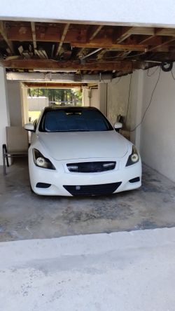 1-Owner 2008 Ivory Pearl Infiniti G37 S Coupe 6MT (Project / Drift Chassis)